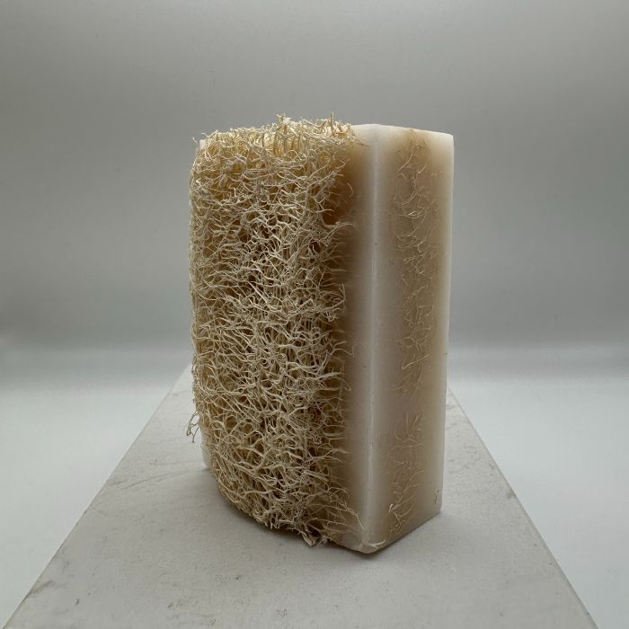 Vitamin C Luffa Seife – Belebende Reinigung mit Glow-Effekt