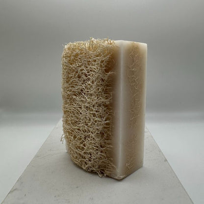 Vitamin C Luffa Seife – Belebende Reinigung mit Glow-Effekt